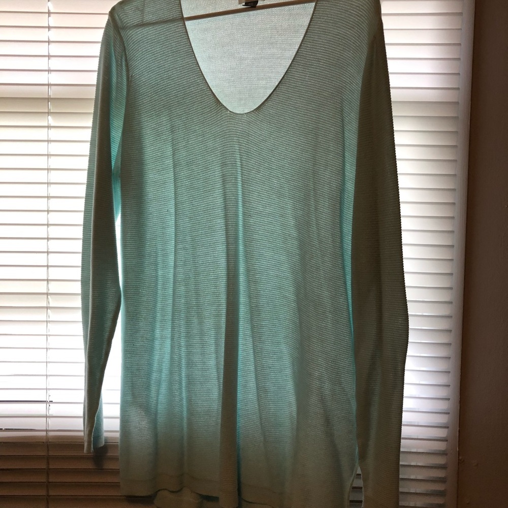 Old Navy sweater
